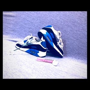 Blue and white nike™️ Air Max sneakers